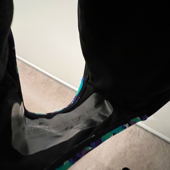 Old Navy Retro Swimwear, with Padded Cups, Sz XL - Picture 4 of 5